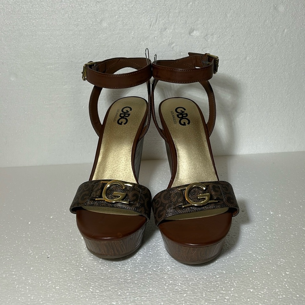 NWOT GBG Los Angeles - Selah 1221 in dark brown sz 9.5